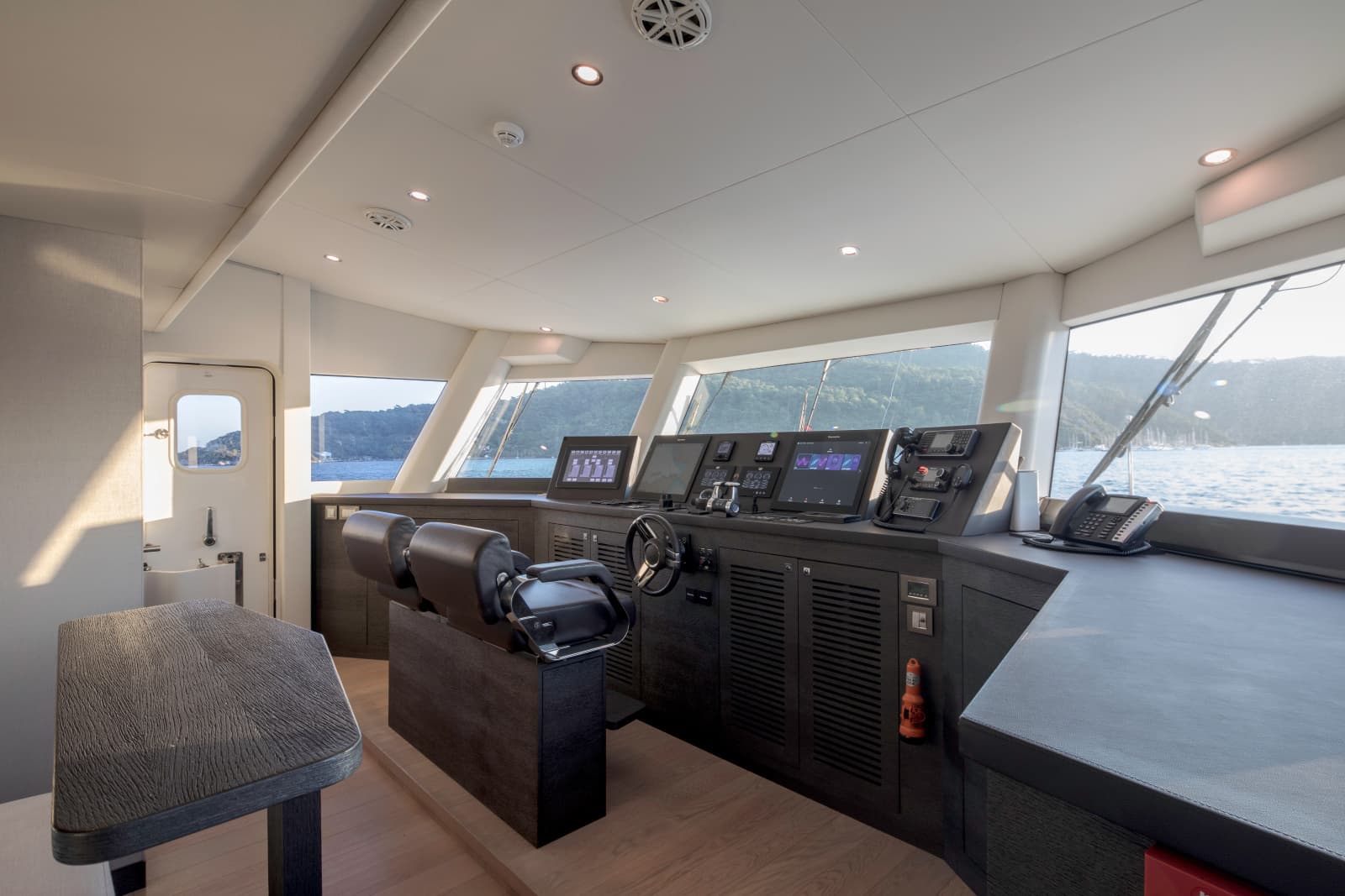 2027 Numarine 32XP - Photo 72