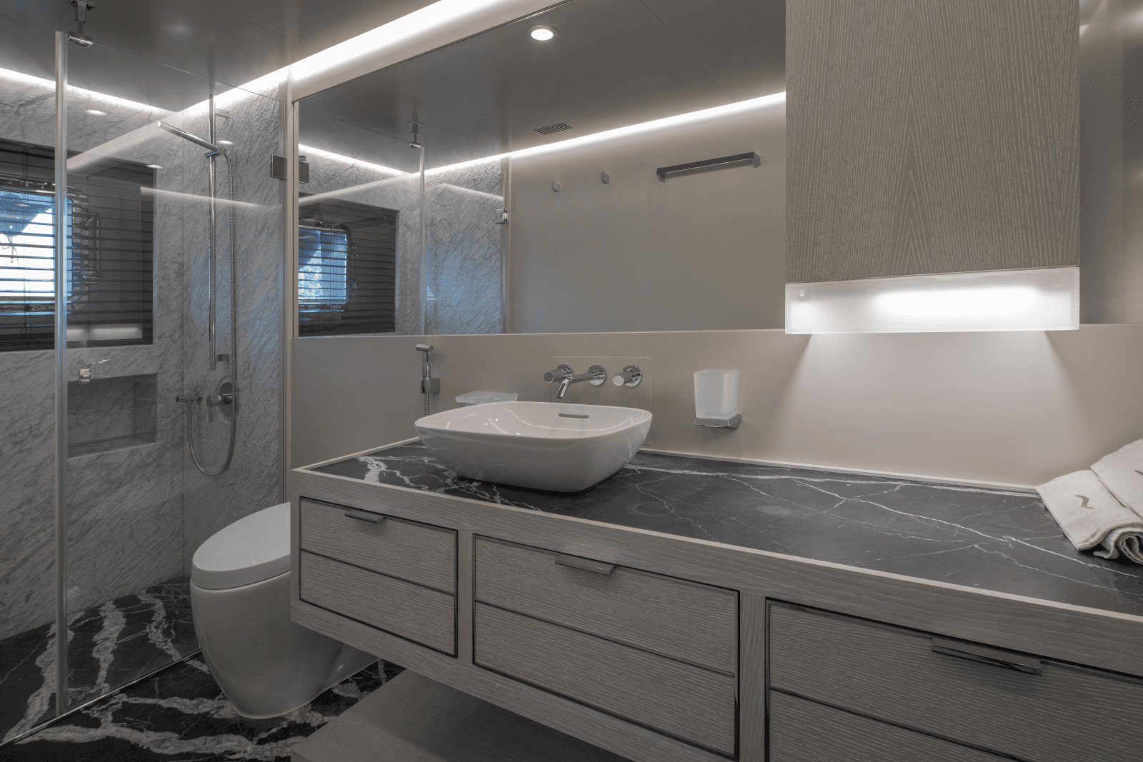 2027 Numarine 32XP - Photo 86