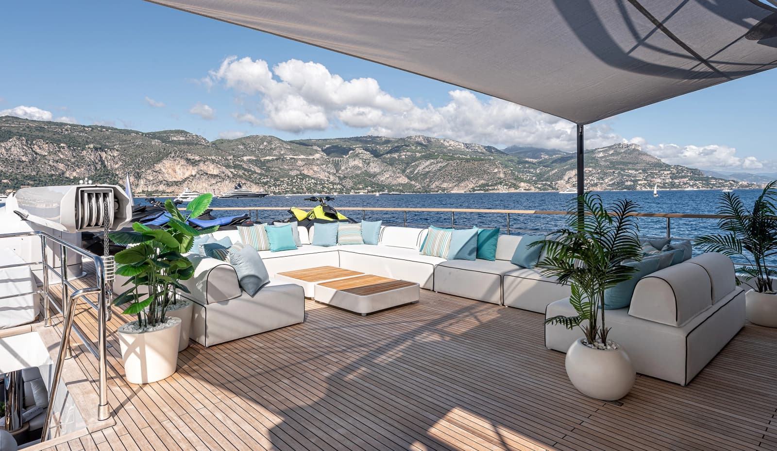 2027 Numarine 37XP - Photo 97