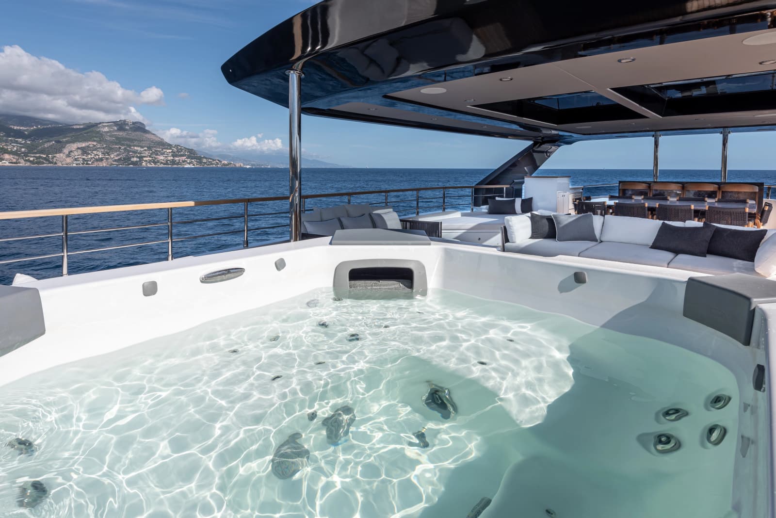 2027 Numarine 37XP - Photo 103