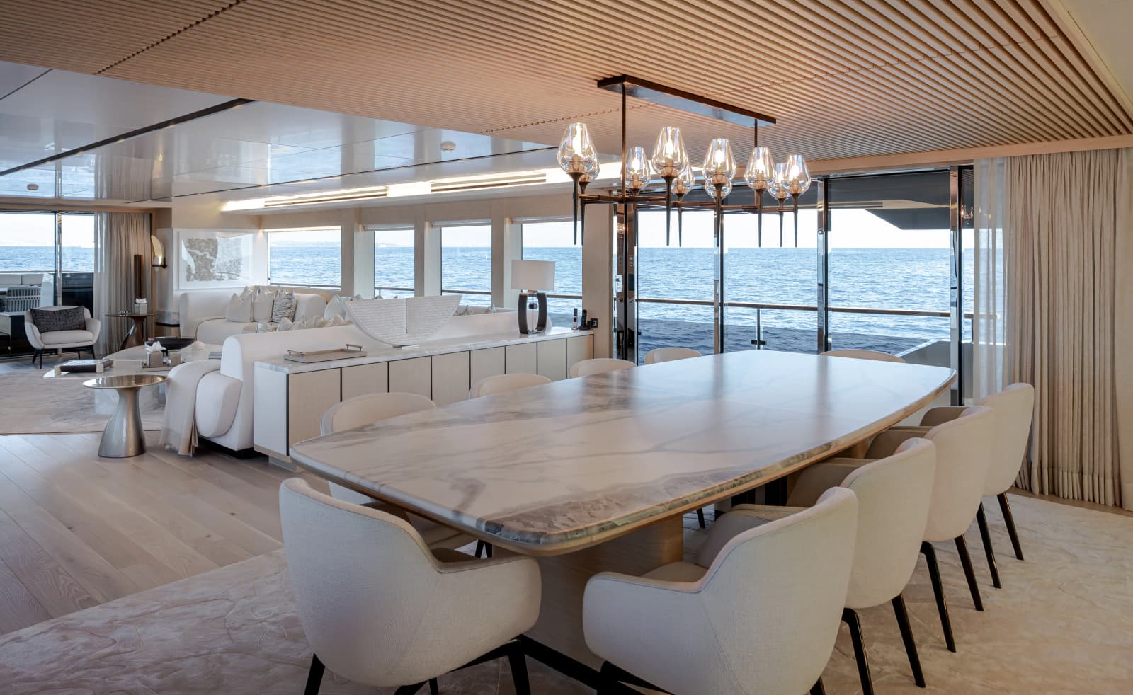2027 Numarine 37XP - Photo 10