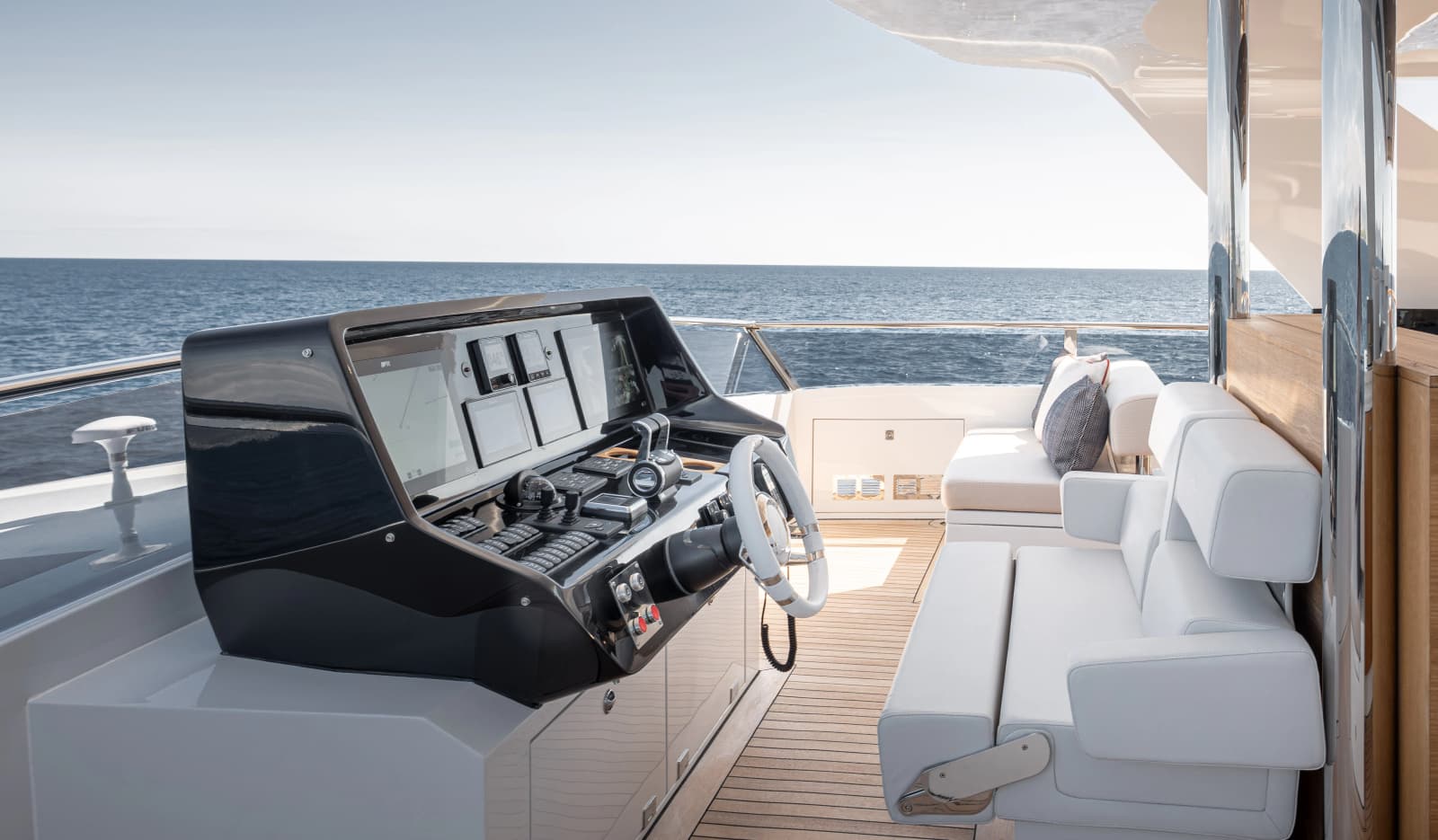 2027 Numarine 37XP - Photo 31