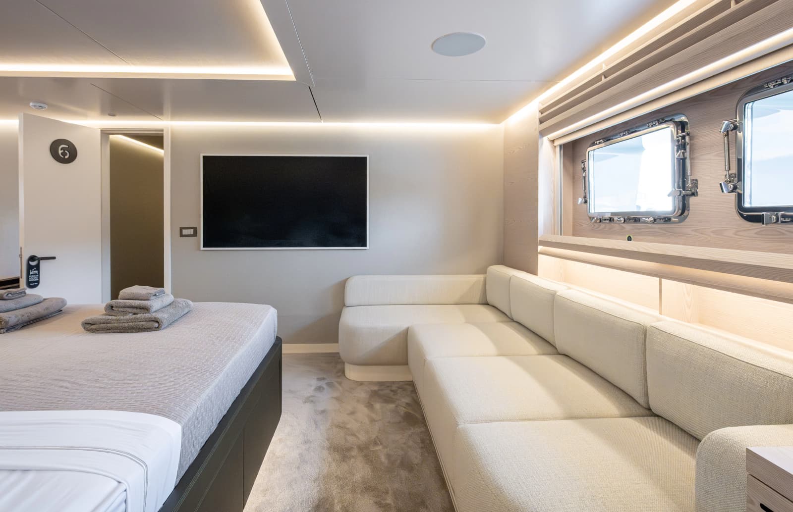 2027 Numarine 40MXP - Photo 47