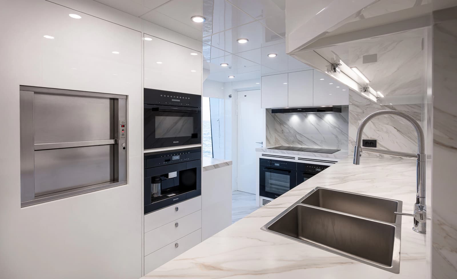 2027 Numarine 40MXP - Photo 73