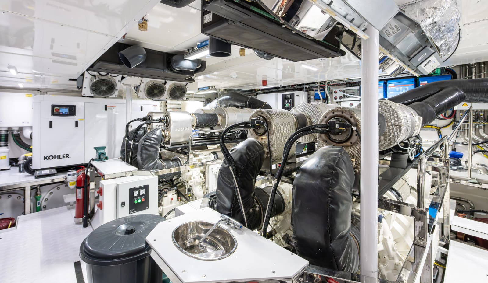 2027 Numarine 40MXP - Photo 51