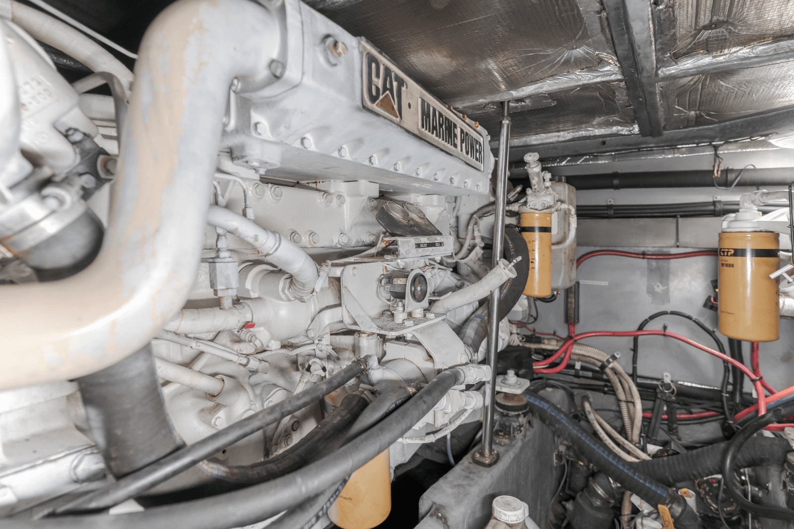 1998 Sea Ray 480 Sedan Bridge - Photo 35