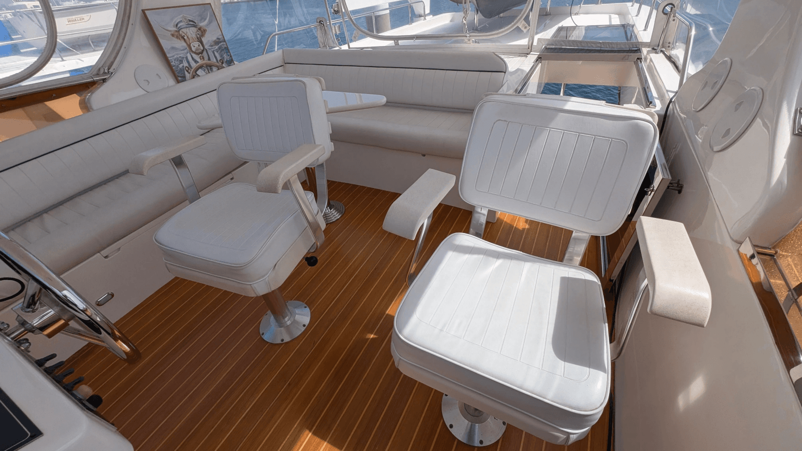 2004 Johnson Motor Yacht - Photo 17