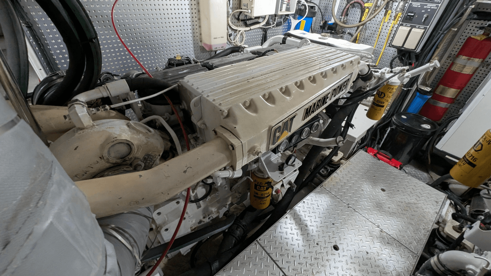 2004 Johnson Motor Yacht - Photo 67