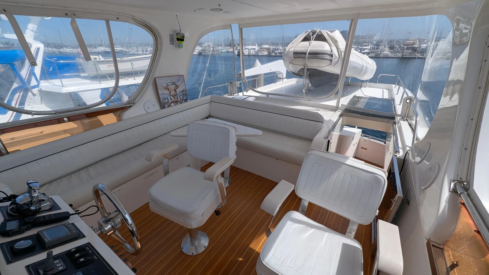 2004 Johnson Motor Yacht - Photo 16