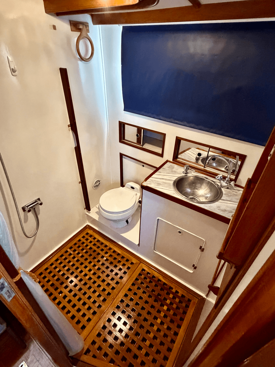 1978 Albin 43 Trawler - Photo 18