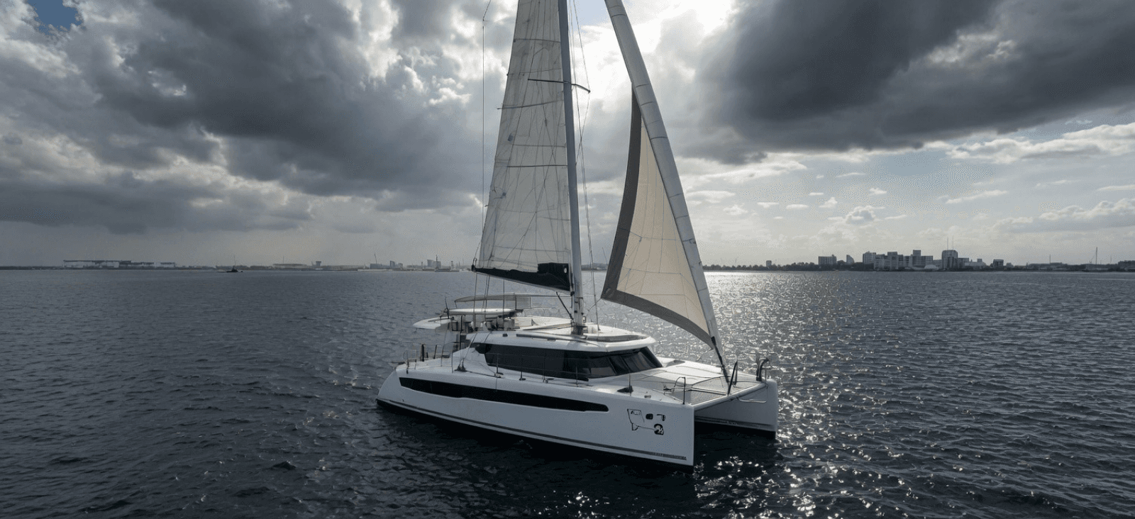 2019 Leopard 50 - Photo 1