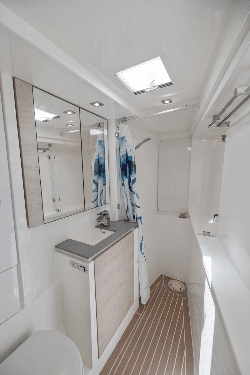 2019 Leopard 50 - Photo 31