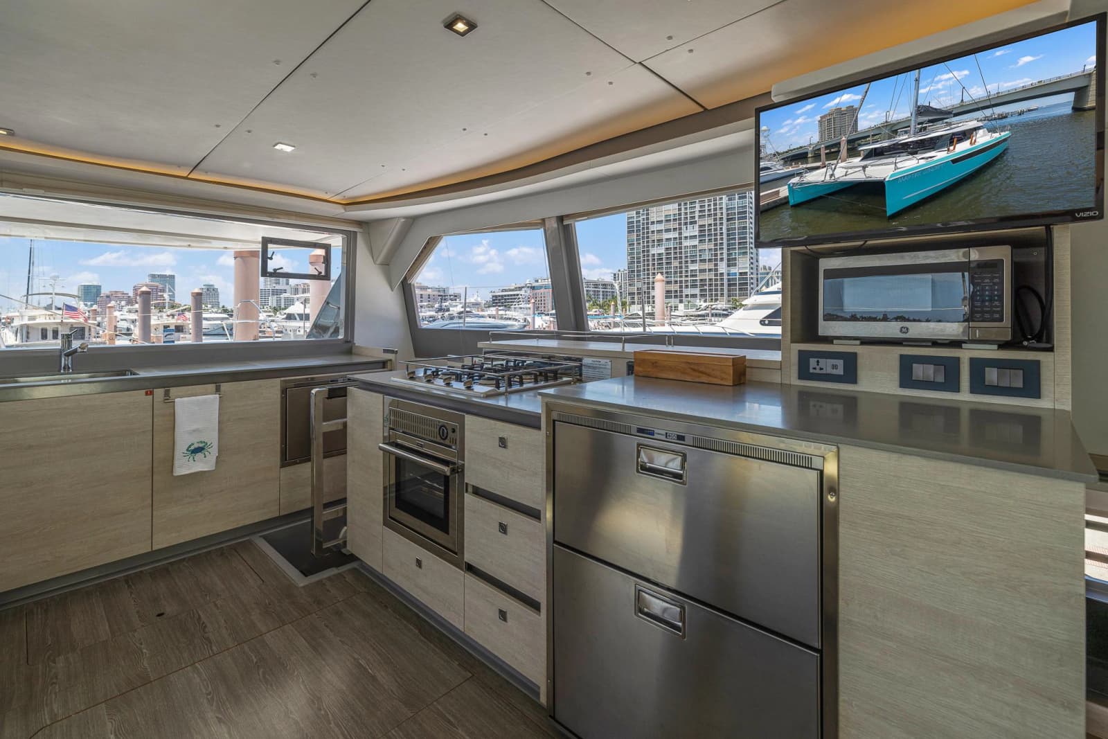 2019 Leopard 50 - Photo 23