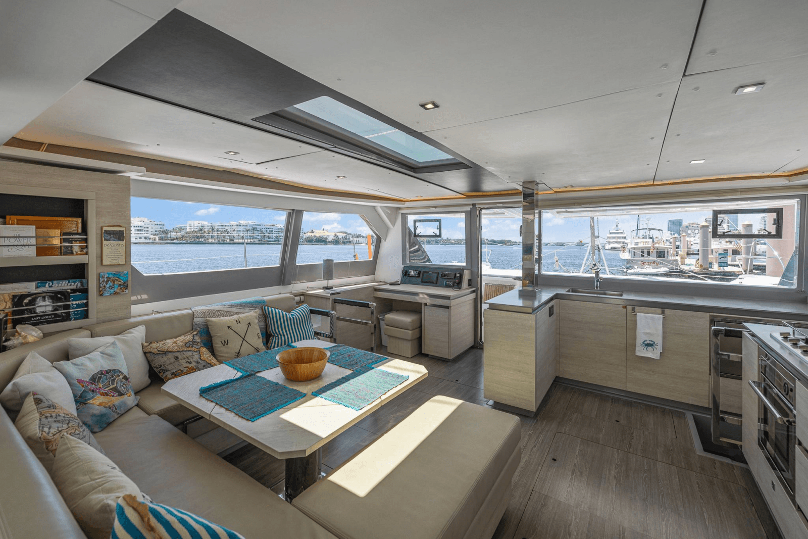 2019 Leopard 50 - Photo 21
