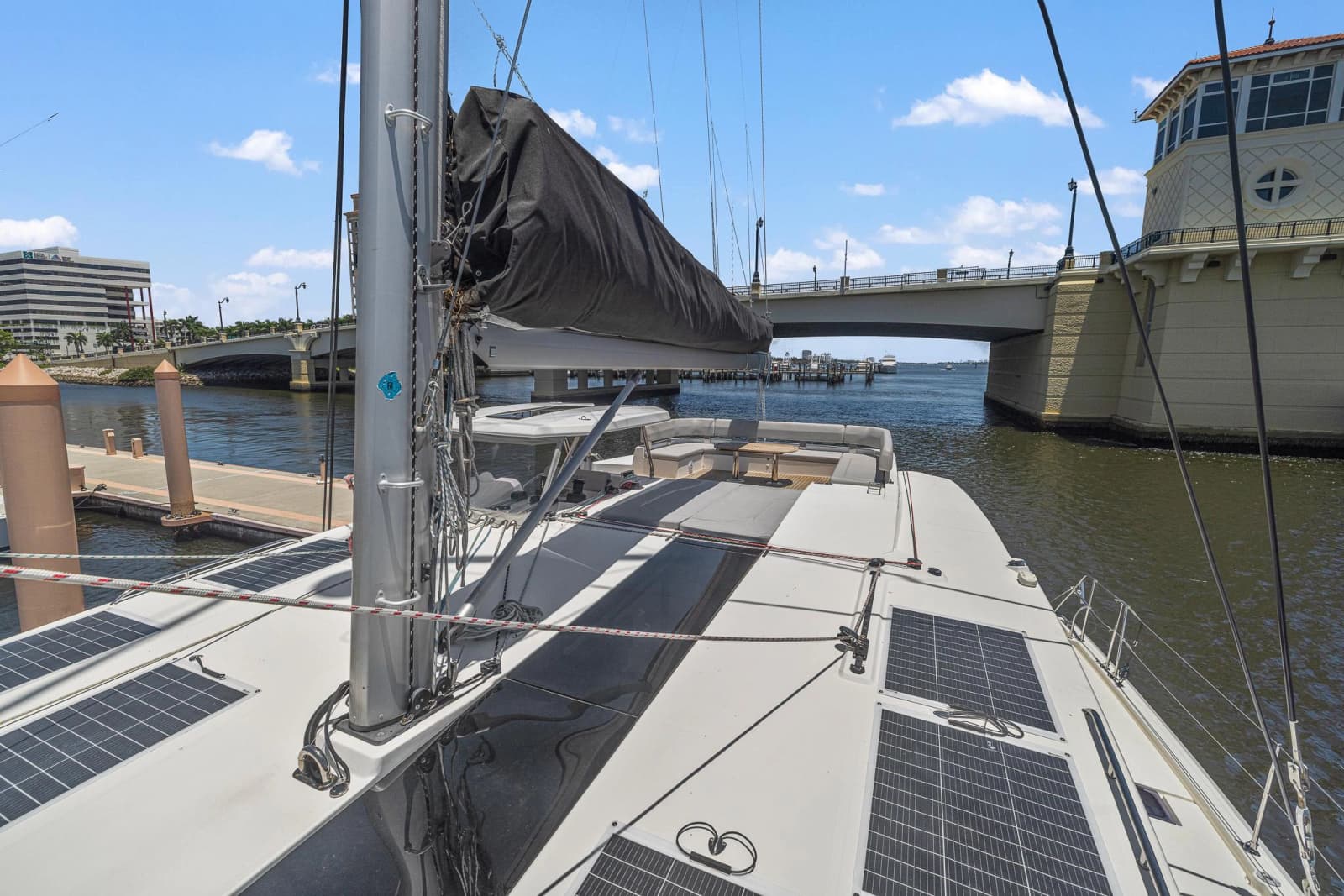 2019 Leopard 50 - Photo 11