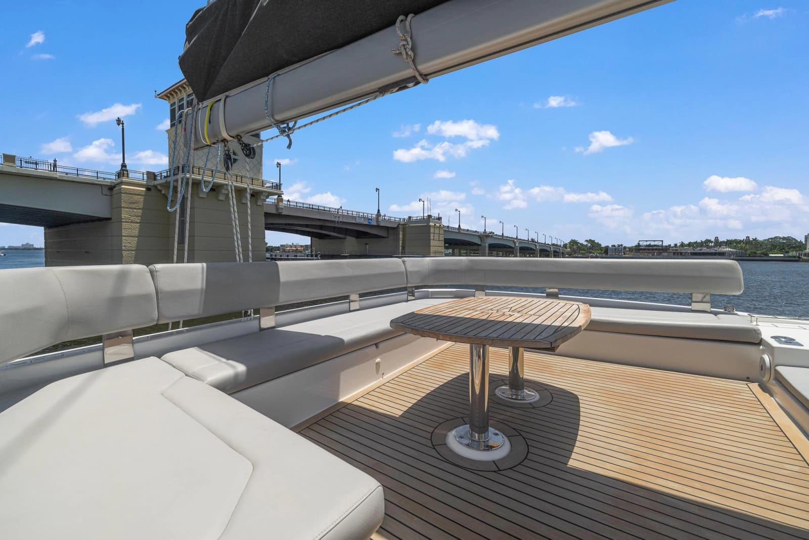2019 Leopard 50 - Photo 13