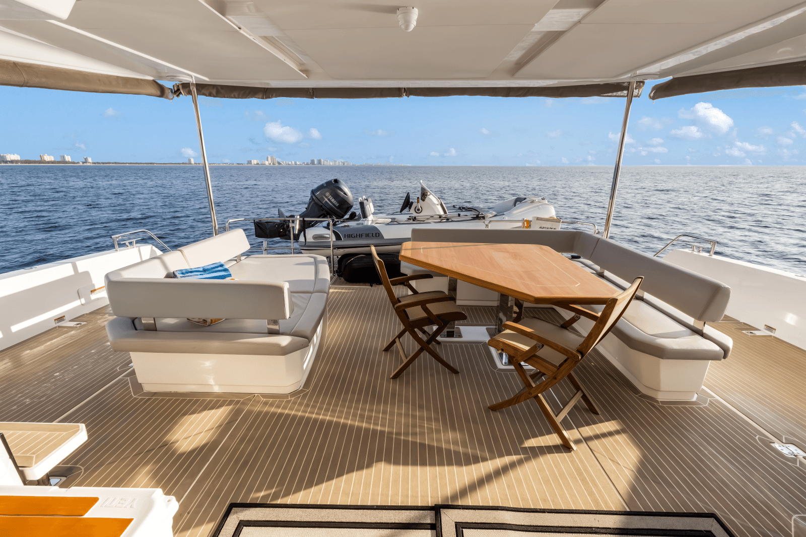 2021 Leopard 53 Powercat - Photo 13