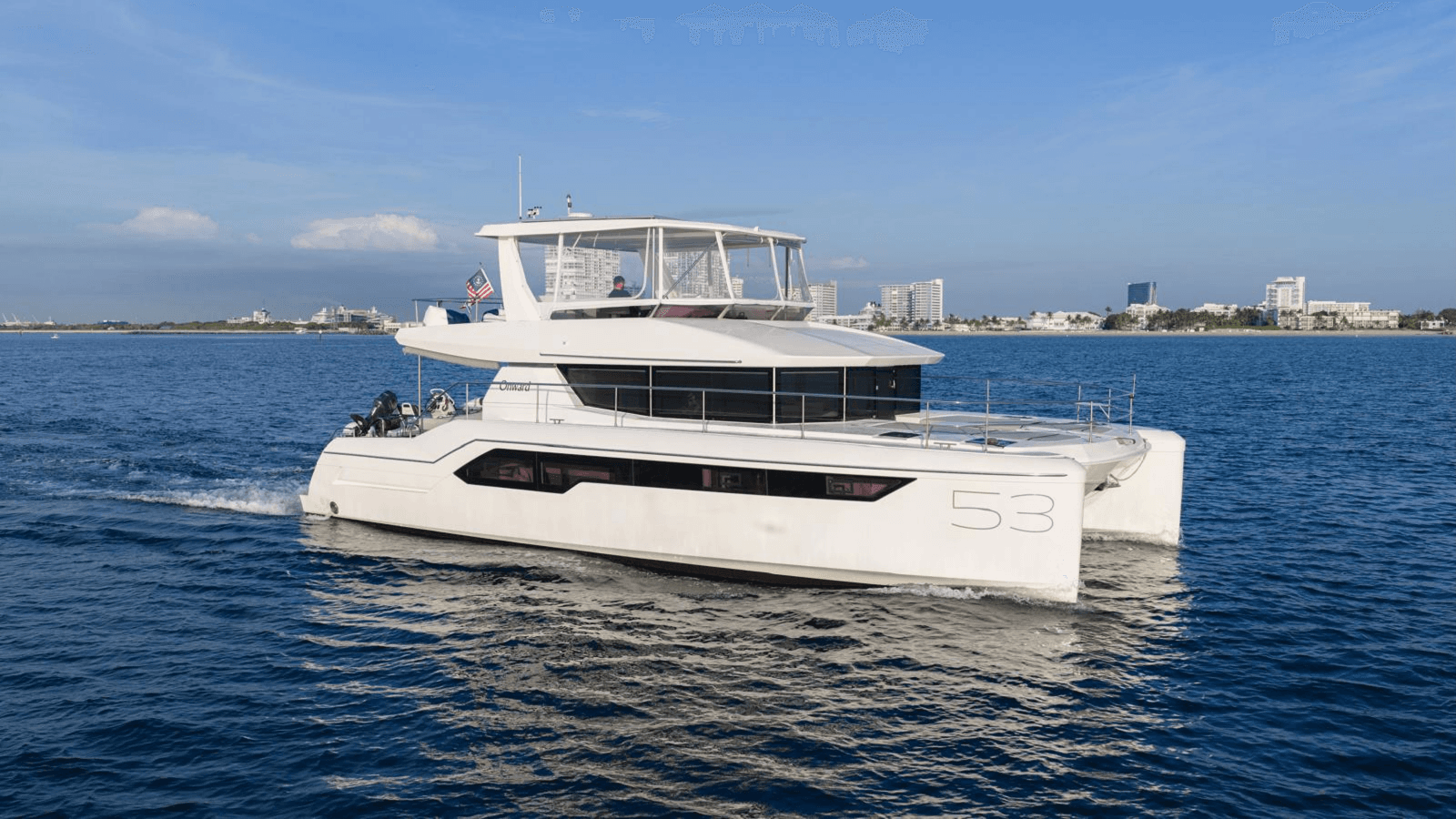 2021 Leopard 53 Powercat - Photo 1