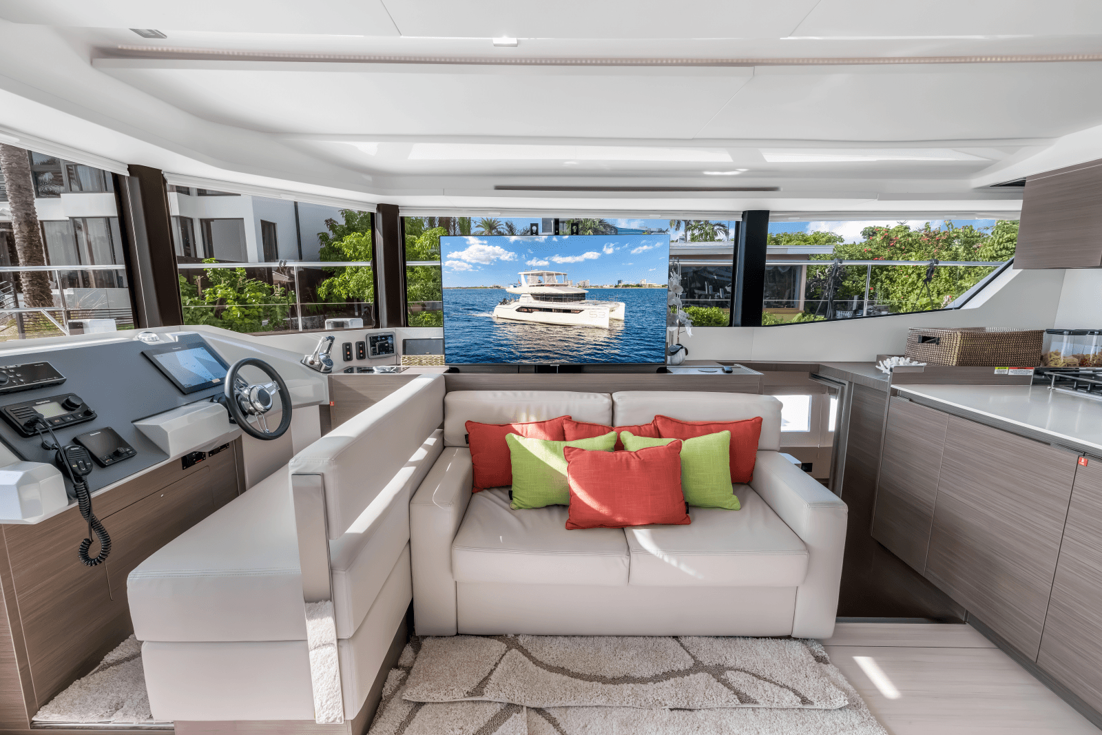2021 Leopard 53 Powercat - Photo 20