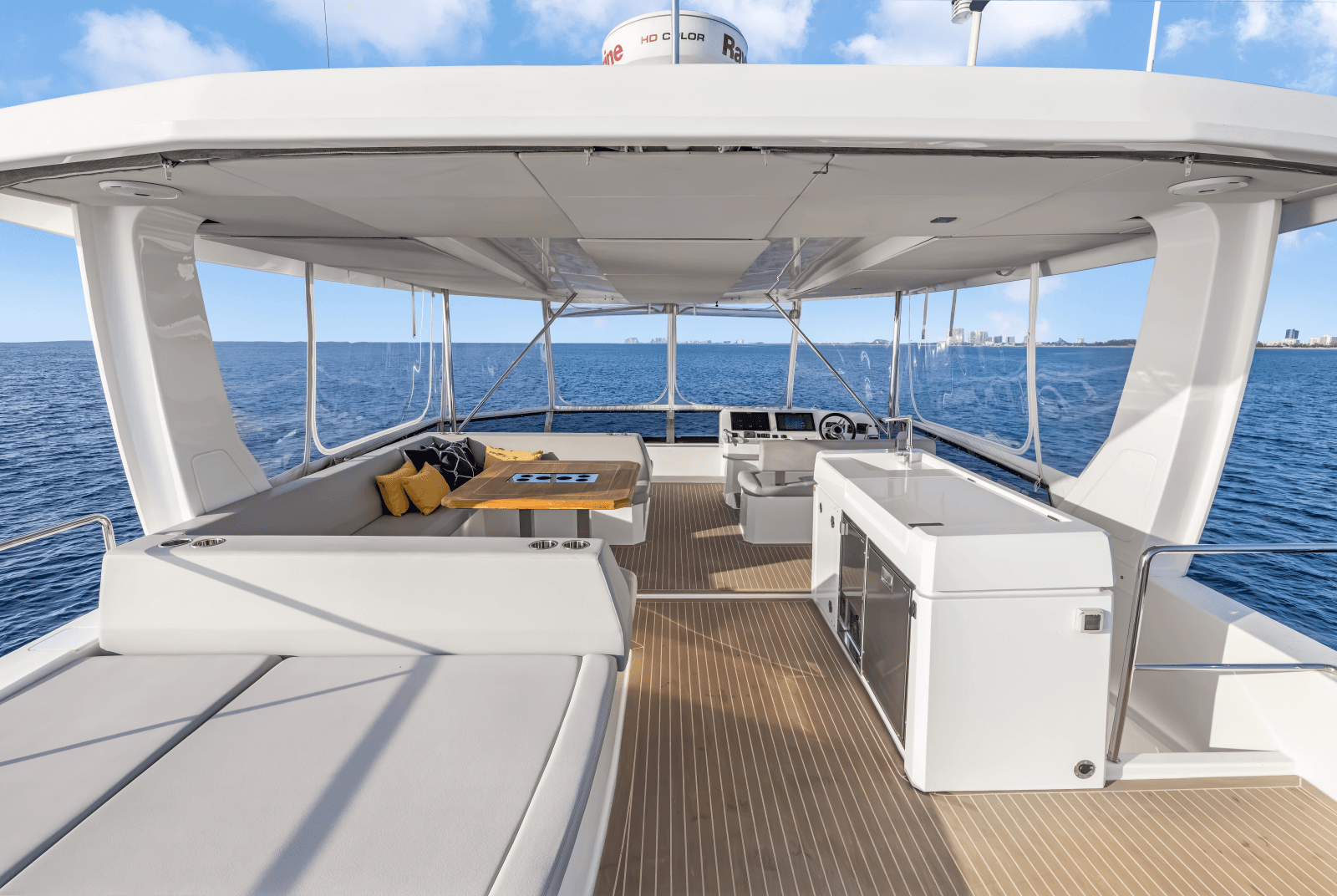2021 Leopard 53 Powercat - Photo 8