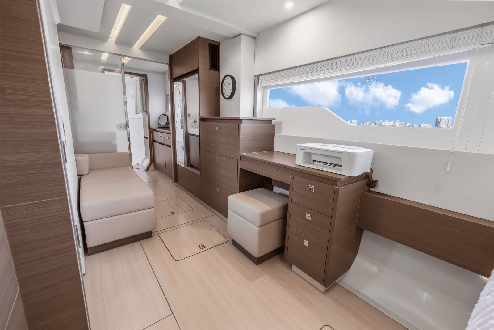 2021 Leopard 53 Powercat - Photo 24