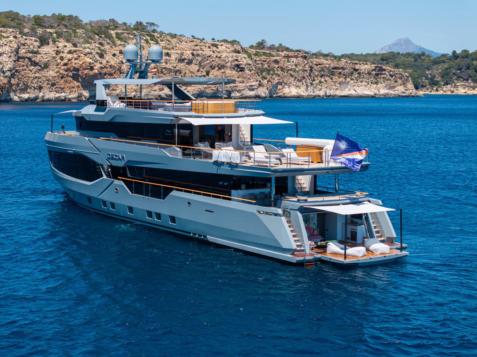 2023 Numarine 37XP - Photo 6