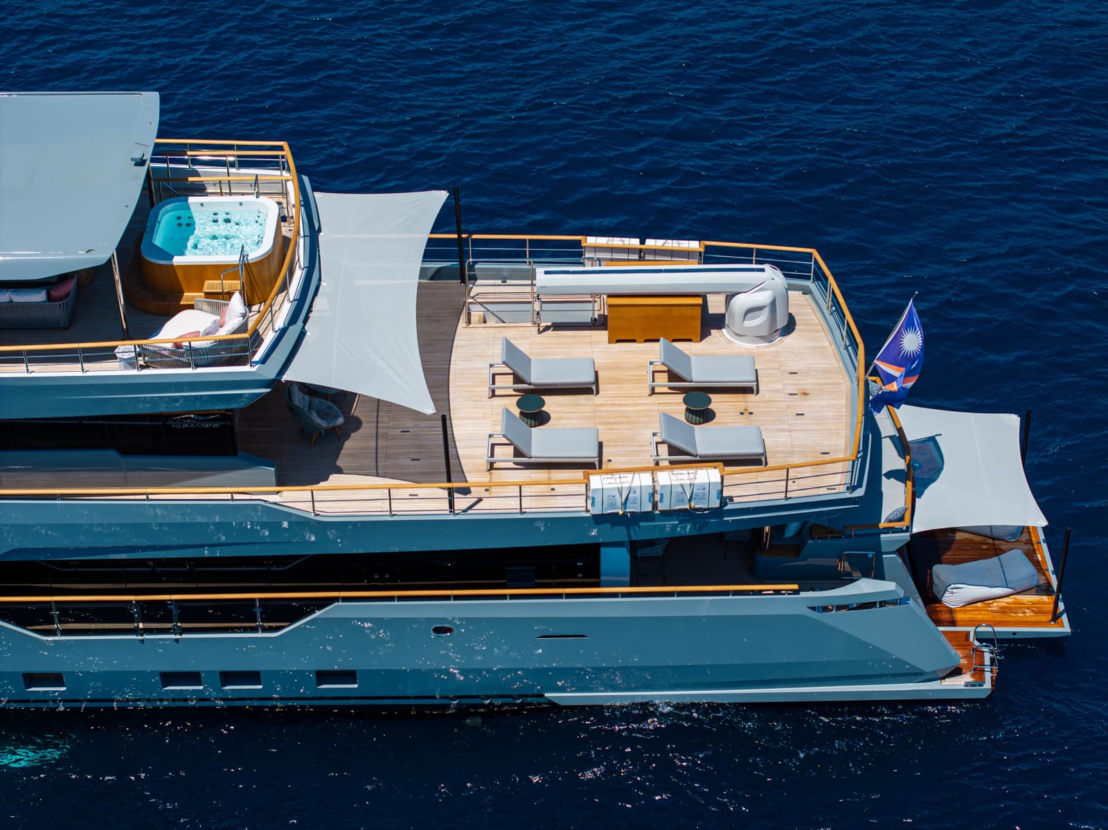 2023 Numarine 37XP - Photo 7
