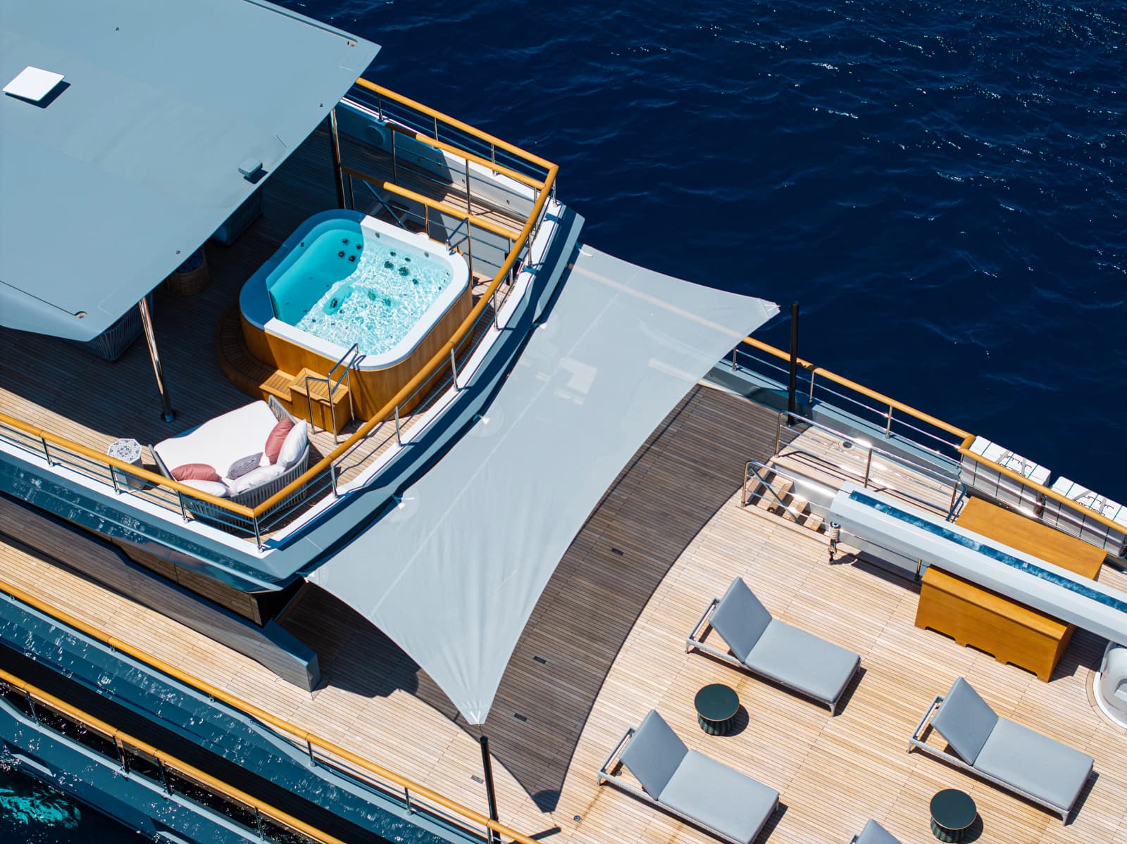 2023 Numarine 37XP - Photo 8