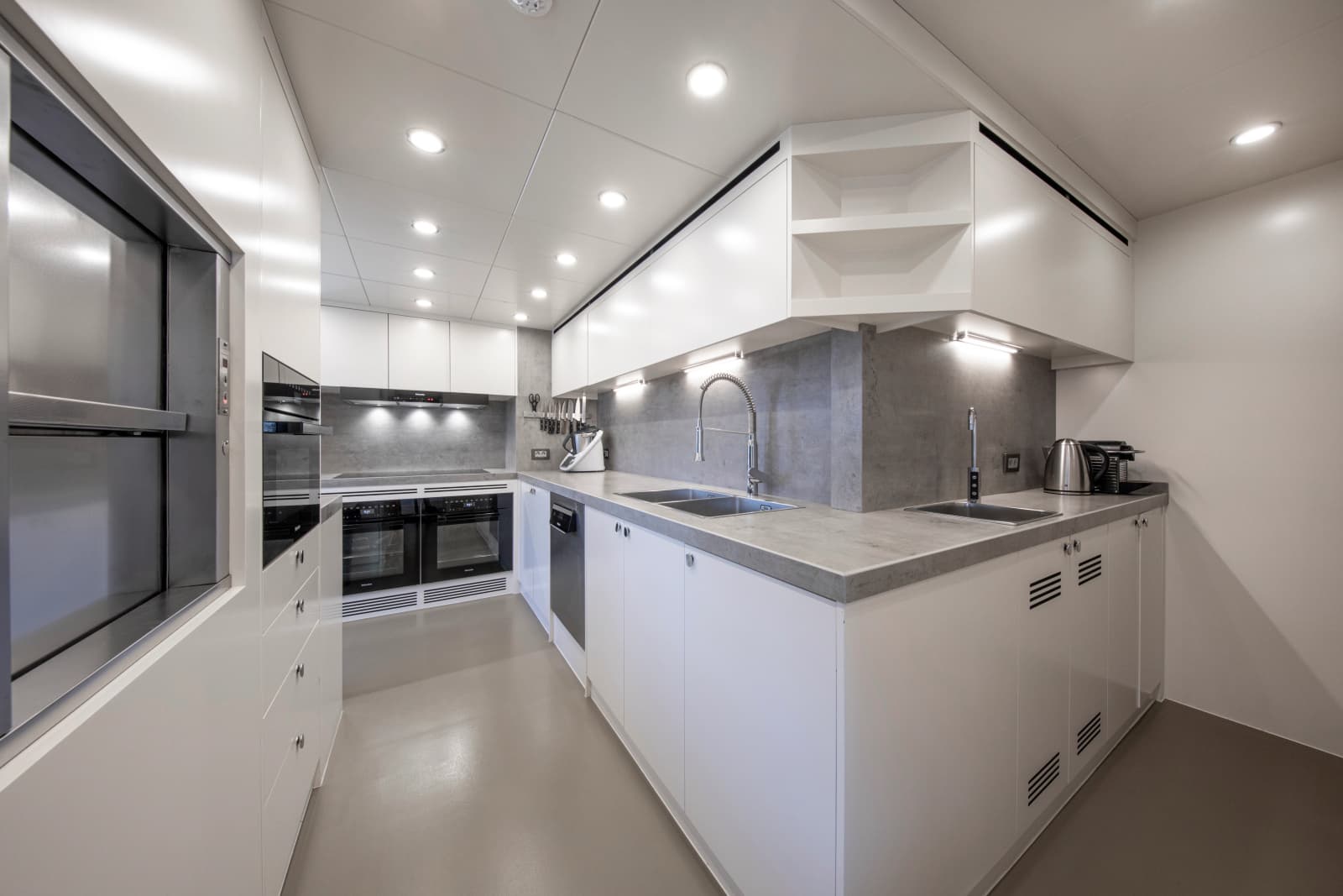 2023 Numarine 37XP - Photo 52