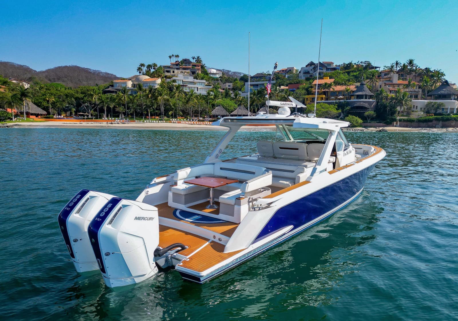 2022 Tiara Yachts 43 LS - Photo 2