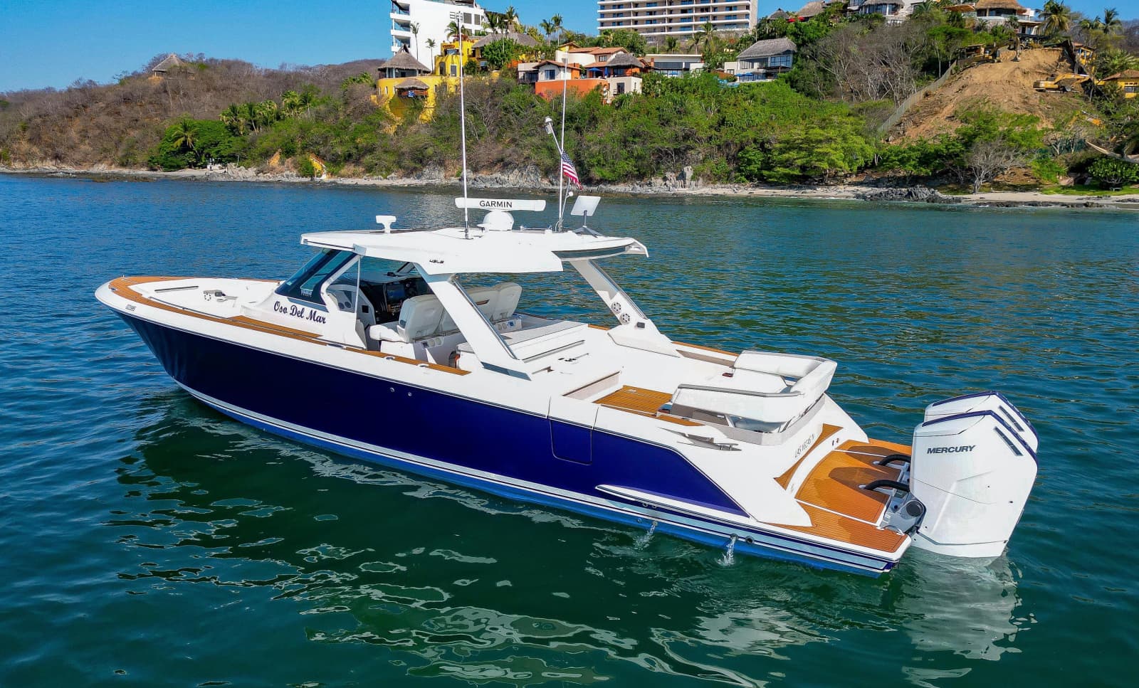 2022 Tiara Yachts 43 LS - Photo 4