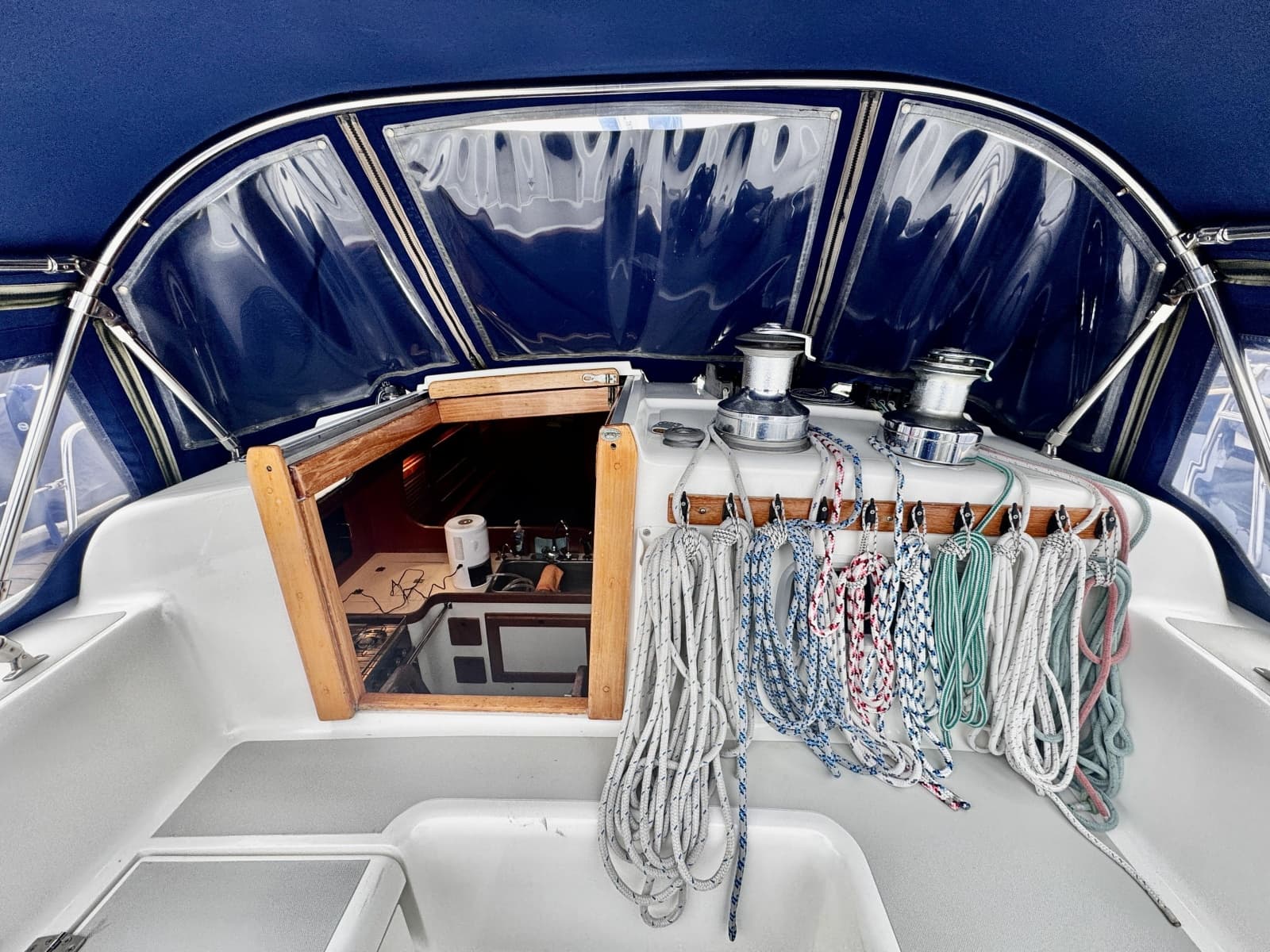 1991 Freedom 38 - Photo 19
