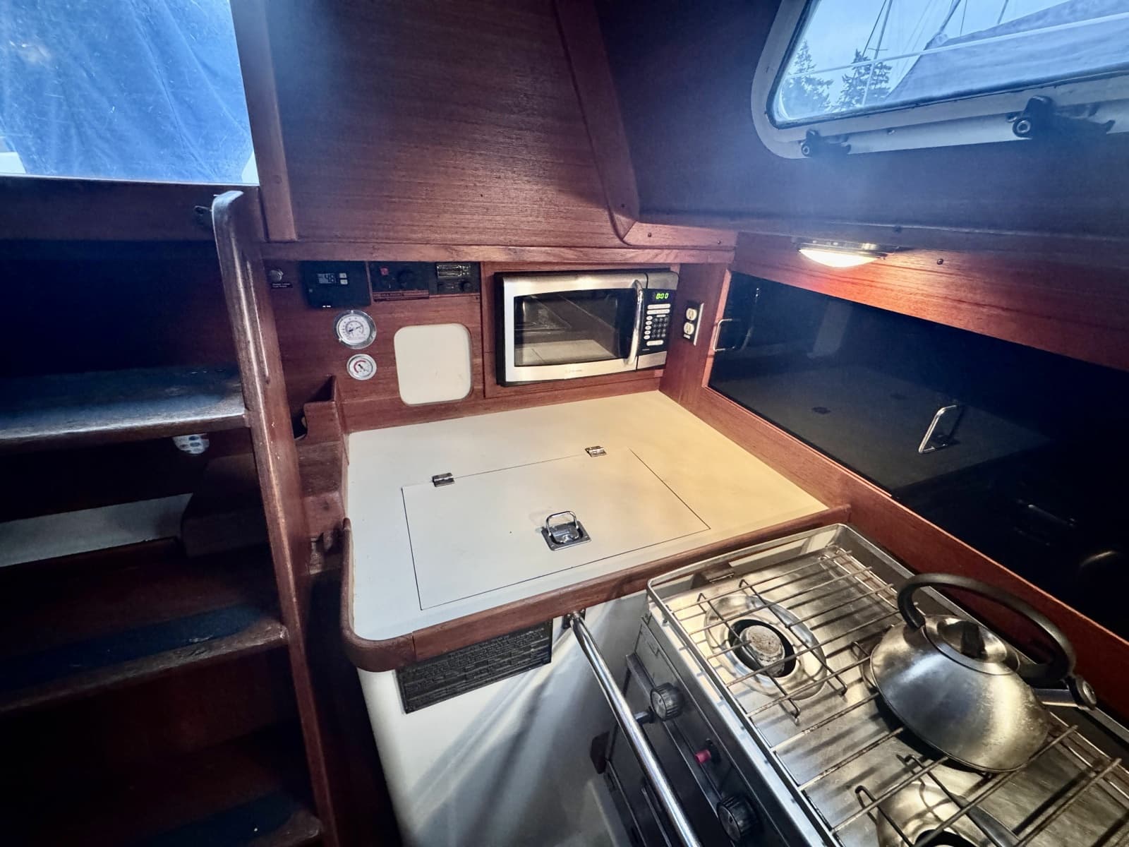 1991 Freedom 38 - Photo 33