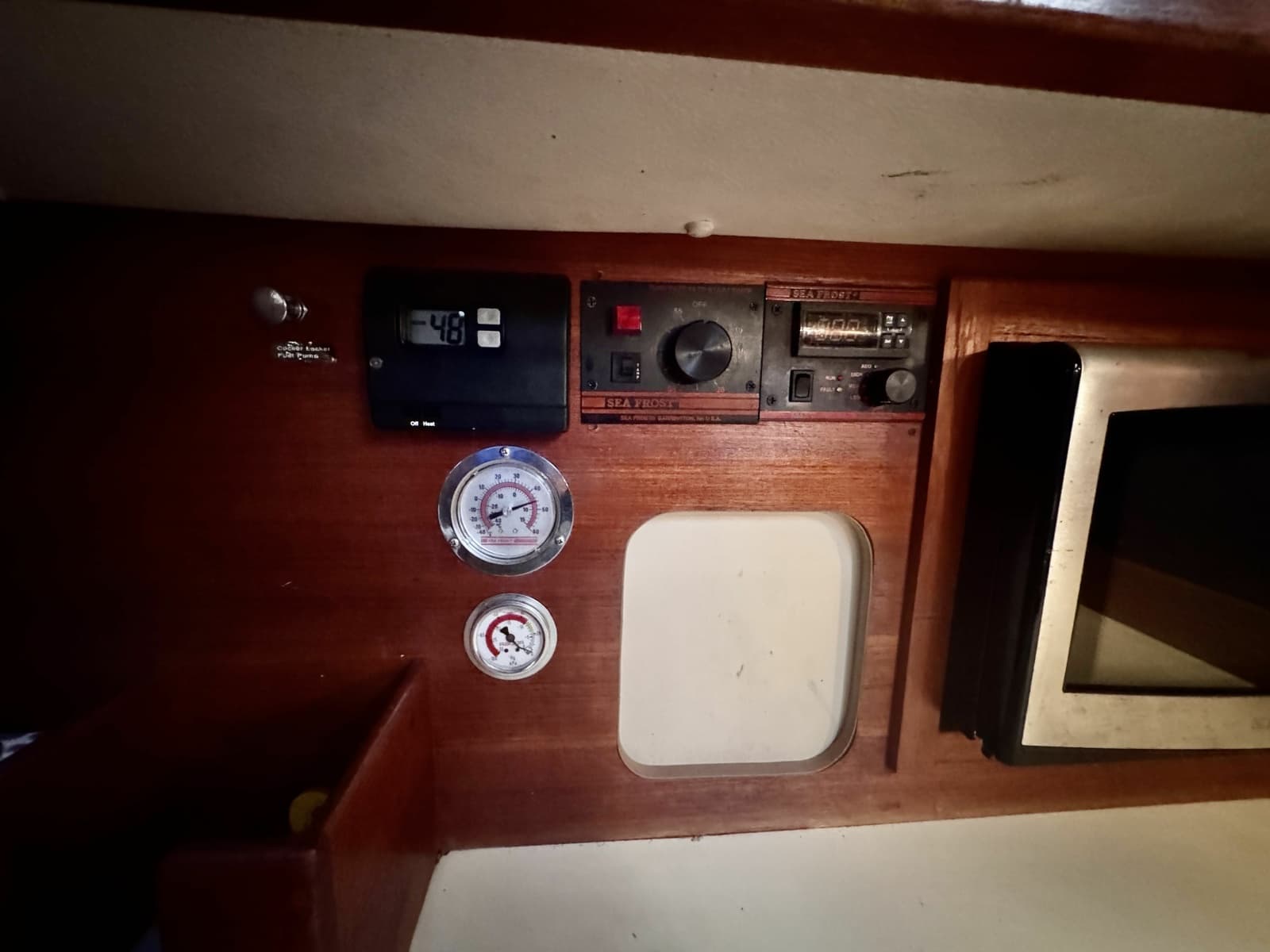 1991 Freedom 38 - Photo 48