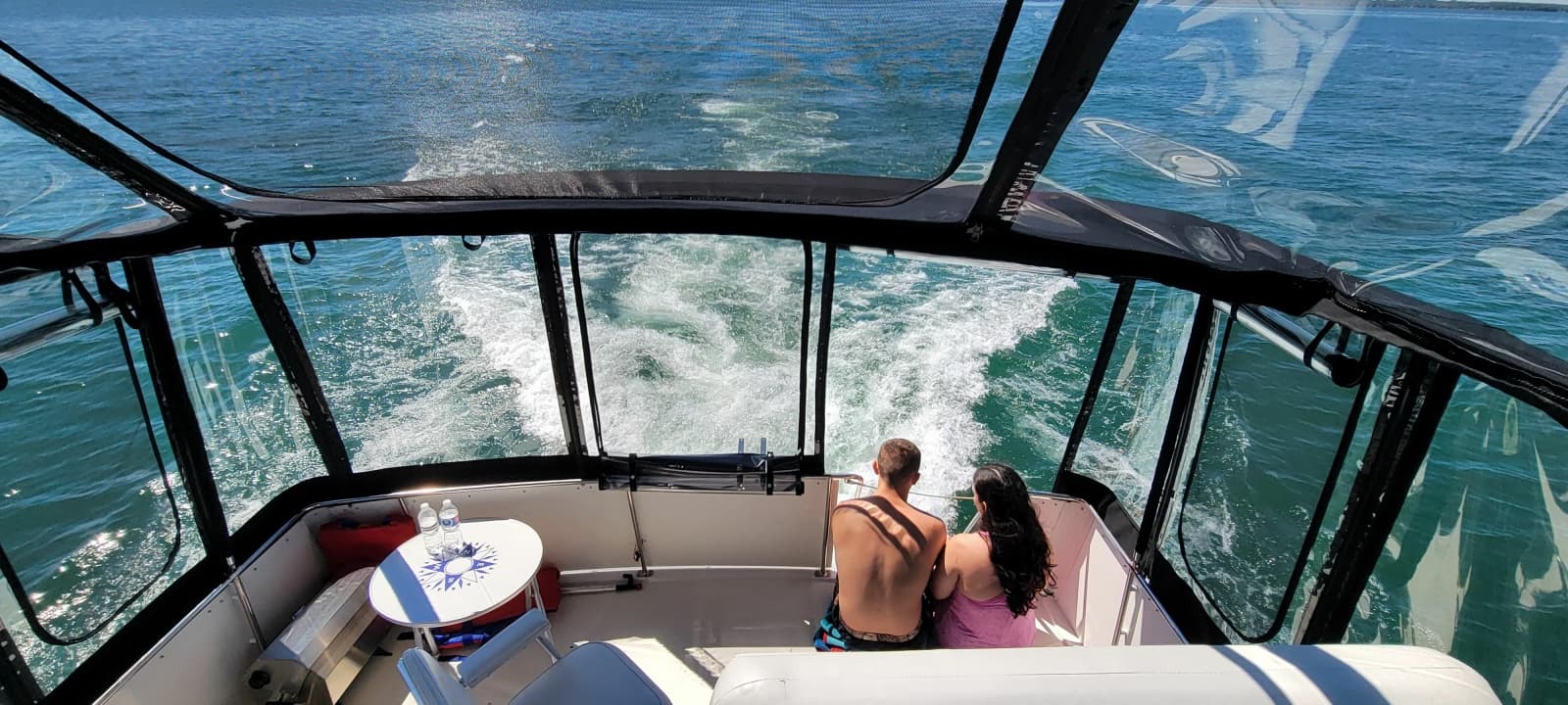 1995 Carver 325 Motor Yacht - Photo 3