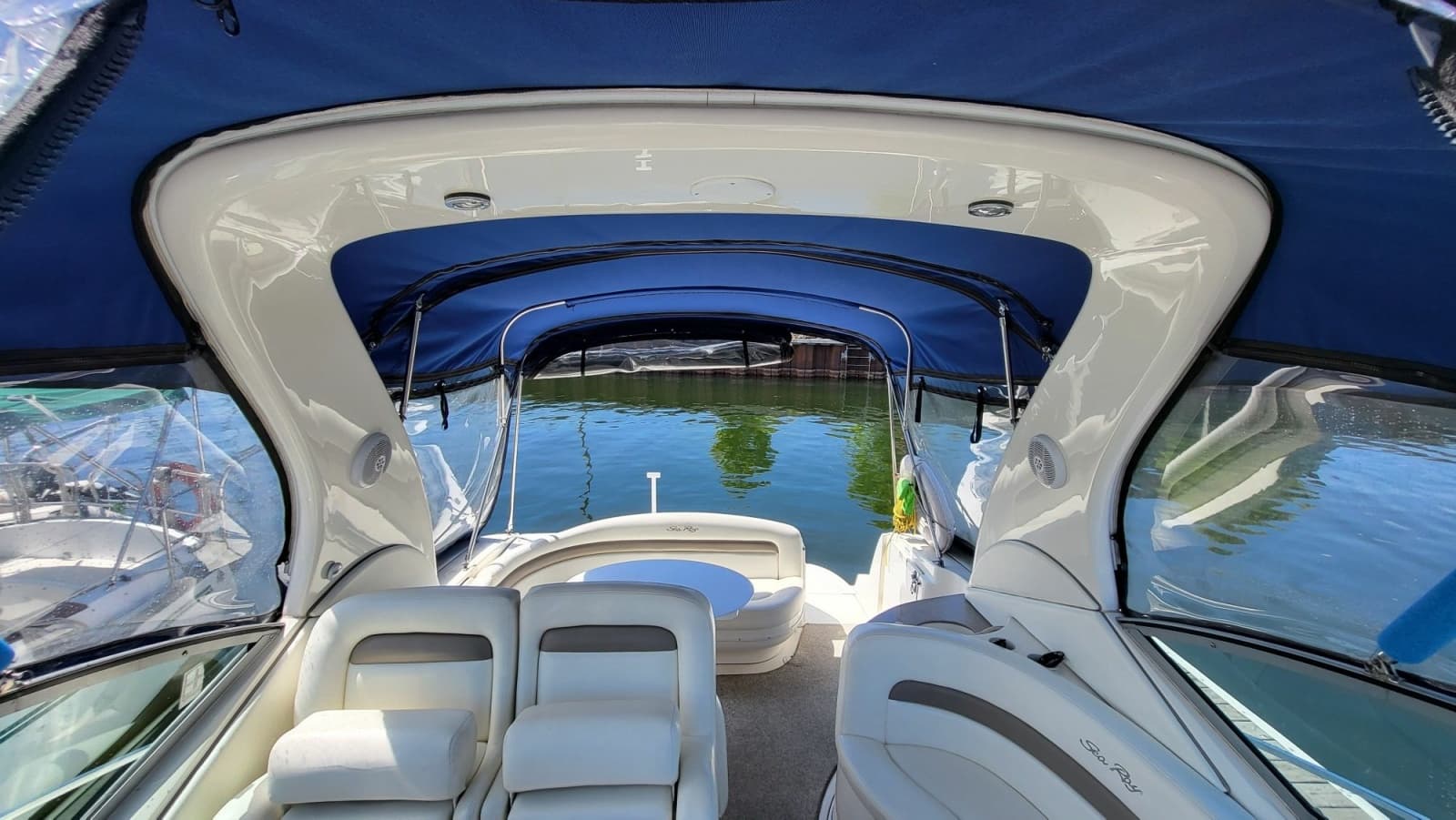 2003 Sea Ray 320 Sundancer - Photo 7