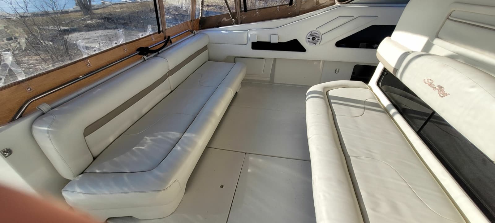 1991 Sea Ray 350 Sundancer - Photo 8