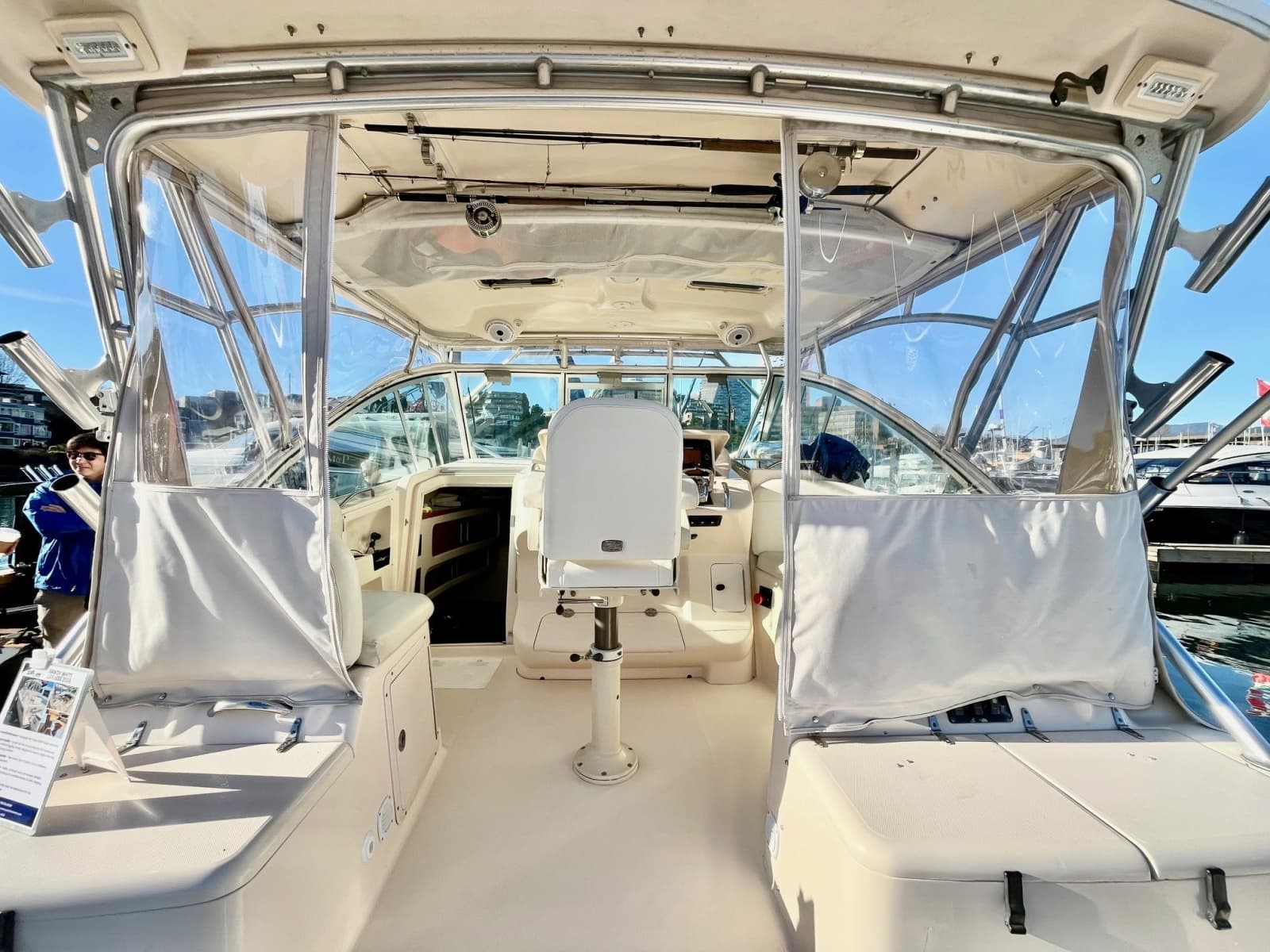 2005 Grady-White 360 Express - Photo 3