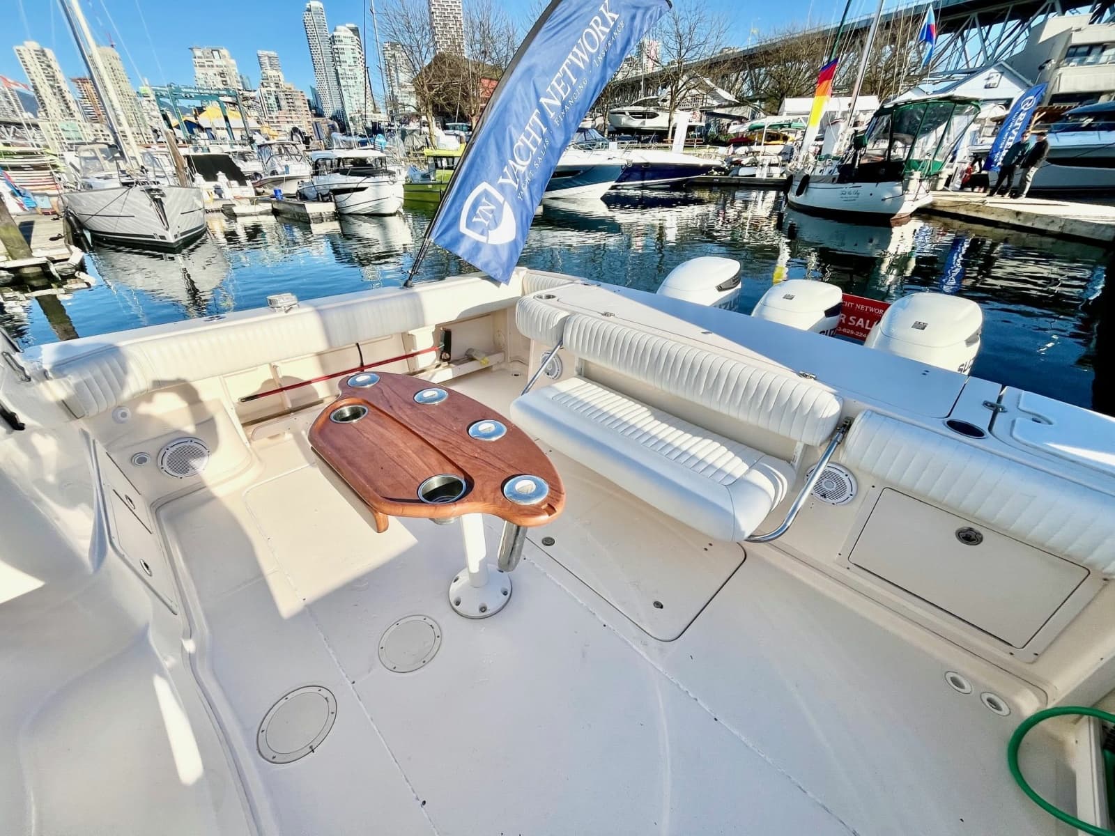 2005 Grady-White 360 Express - Photo 11