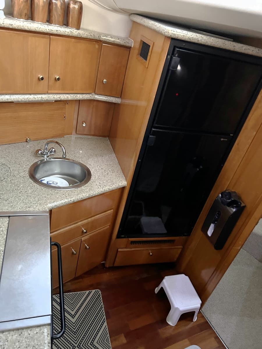 2001 Carver 356 MY - Photo 6