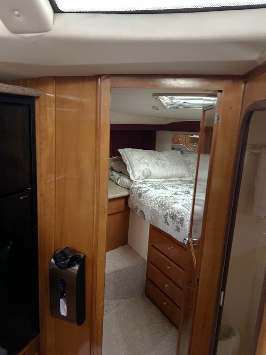 2001 Carver 356 MY - Photo 7