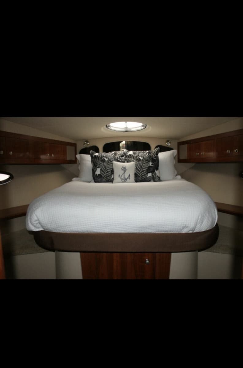 2004 Cruisers Yachts 40 Express - Photo 39