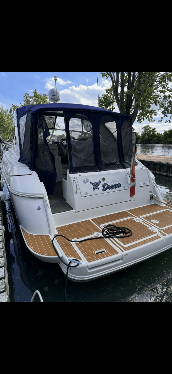 2004 Cruisers Yachts 40 Express - Photo 4