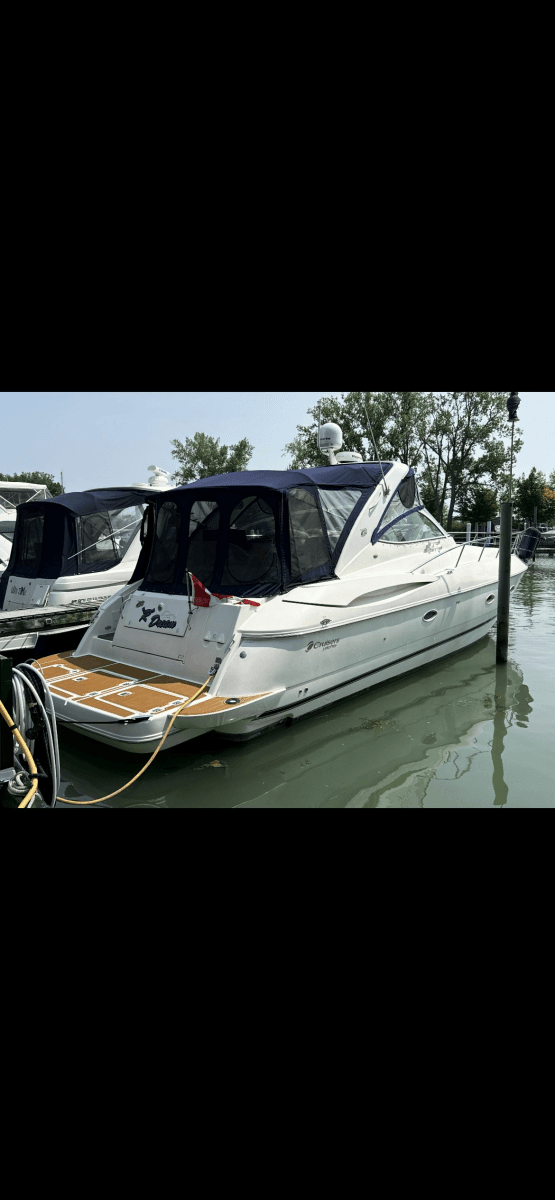 2004 Cruisers Yachts 40 Express - Photo 3