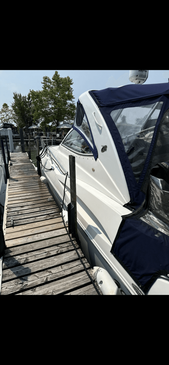 2004 Cruisers Yachts 40 Express - Photo 13