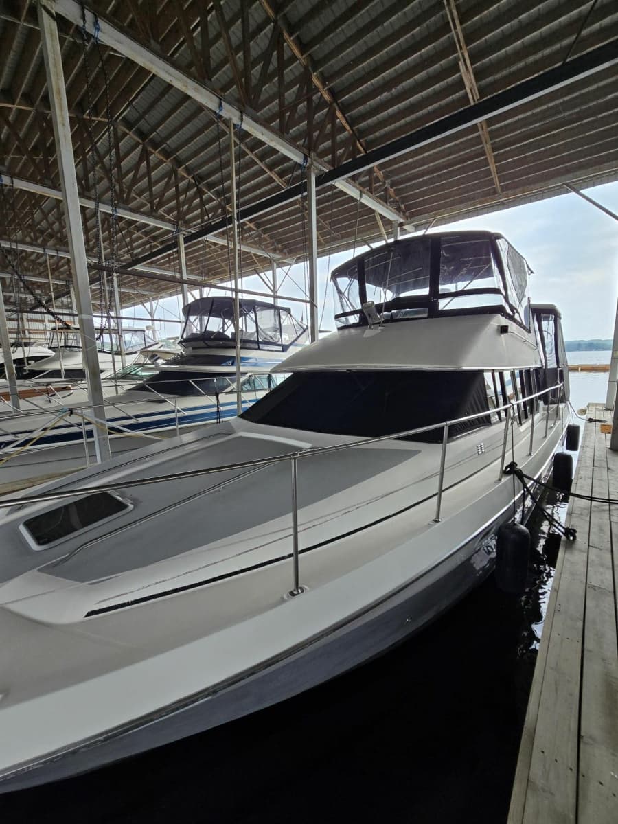 1990 Bayliner 4387 Motoryacht - Photo 1
