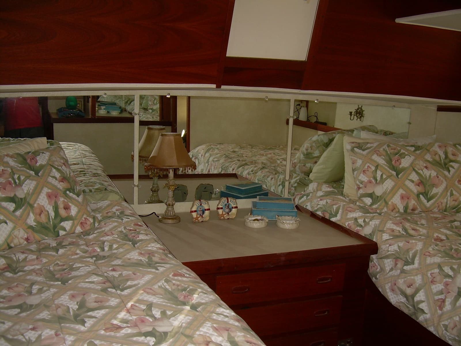 1977 Trojan 36 Tri-Cabin - Photo 60