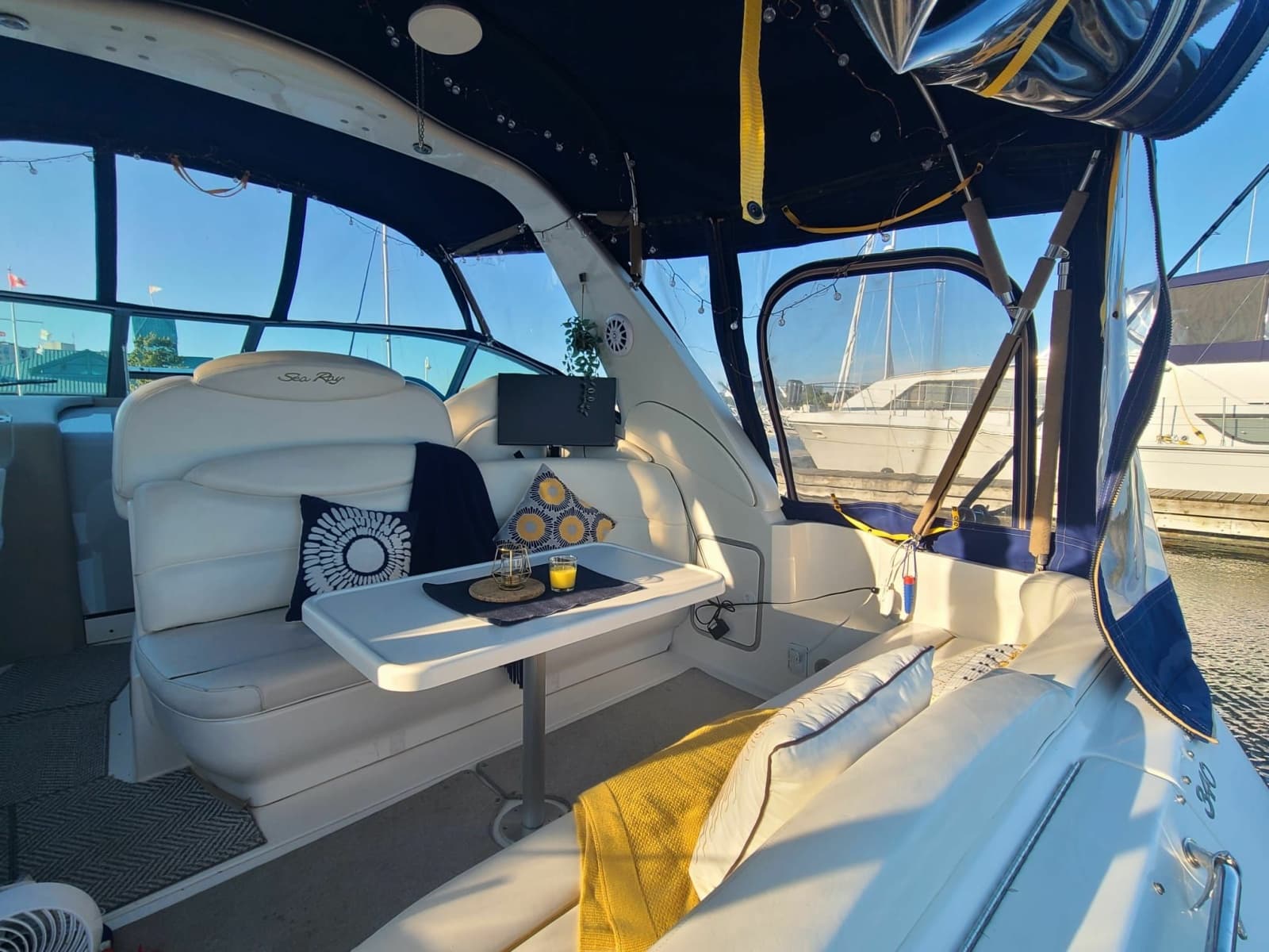 2001 Sea Ray 340 Sundancer - Photo 5