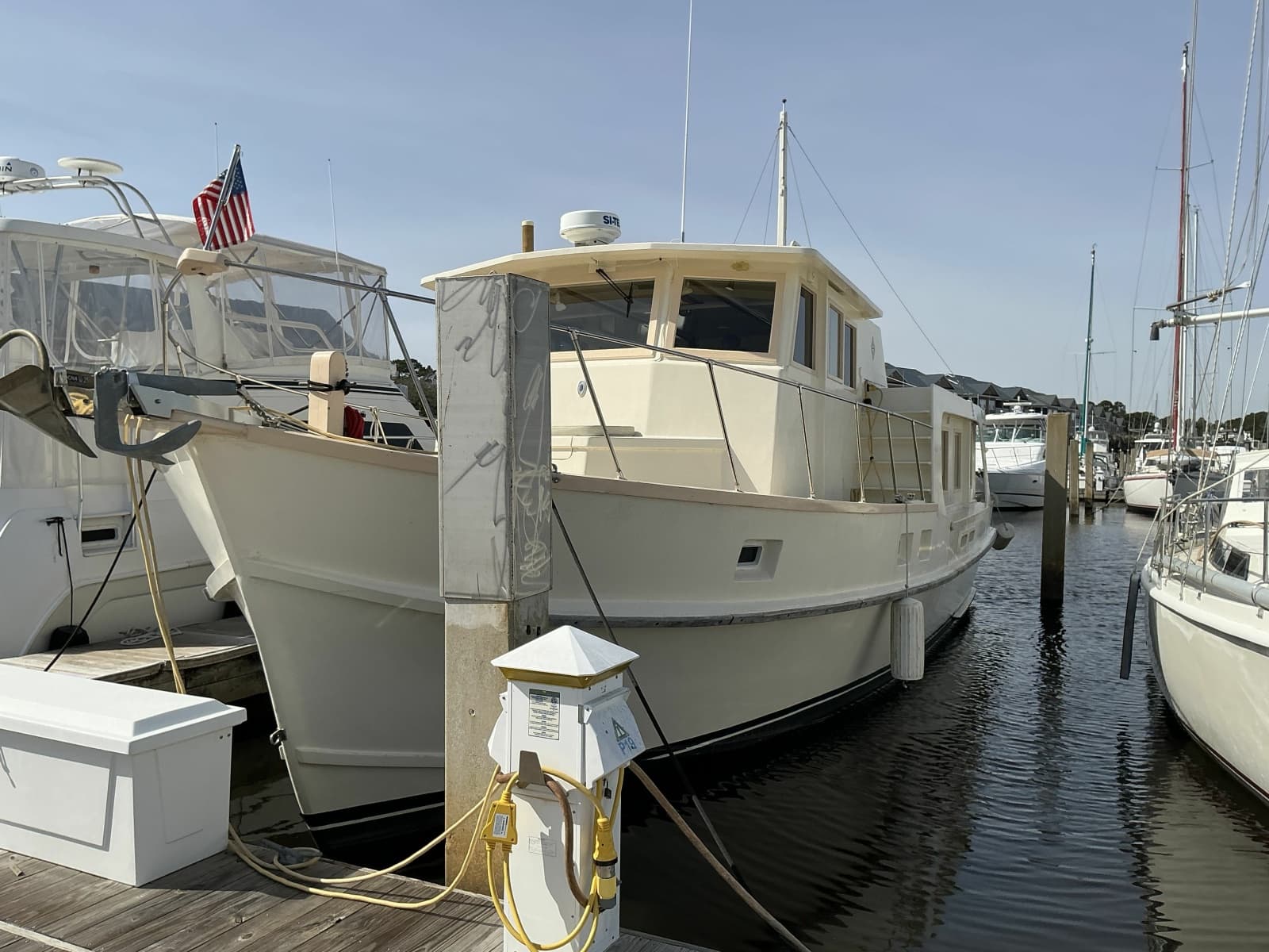 2009 Custom Hugh Huff Custom Pilothouse Trawler - Photo 2
