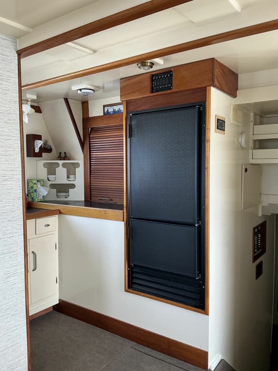 2009 Custom Hugh Huff Custom Pilothouse Trawler - Photo 19